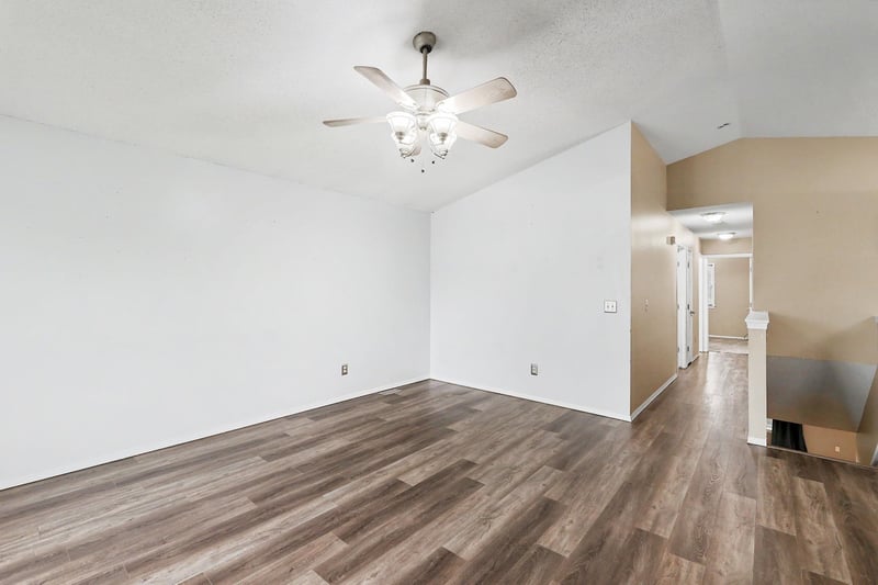 10403 Rita Ct, Wichita, KS 67209