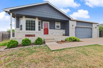 10403 W Rita Ct, Wichita, KS 67209