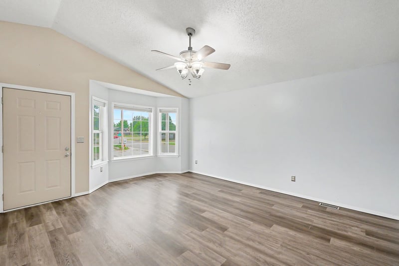 10403 Rita Ct, Wichita, KS 67209