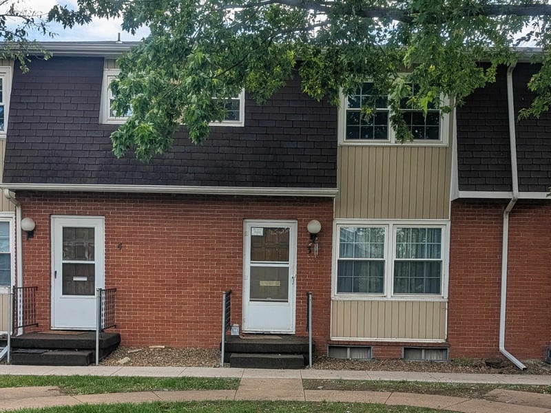 404 Washington , Hillsboro, KS 67063