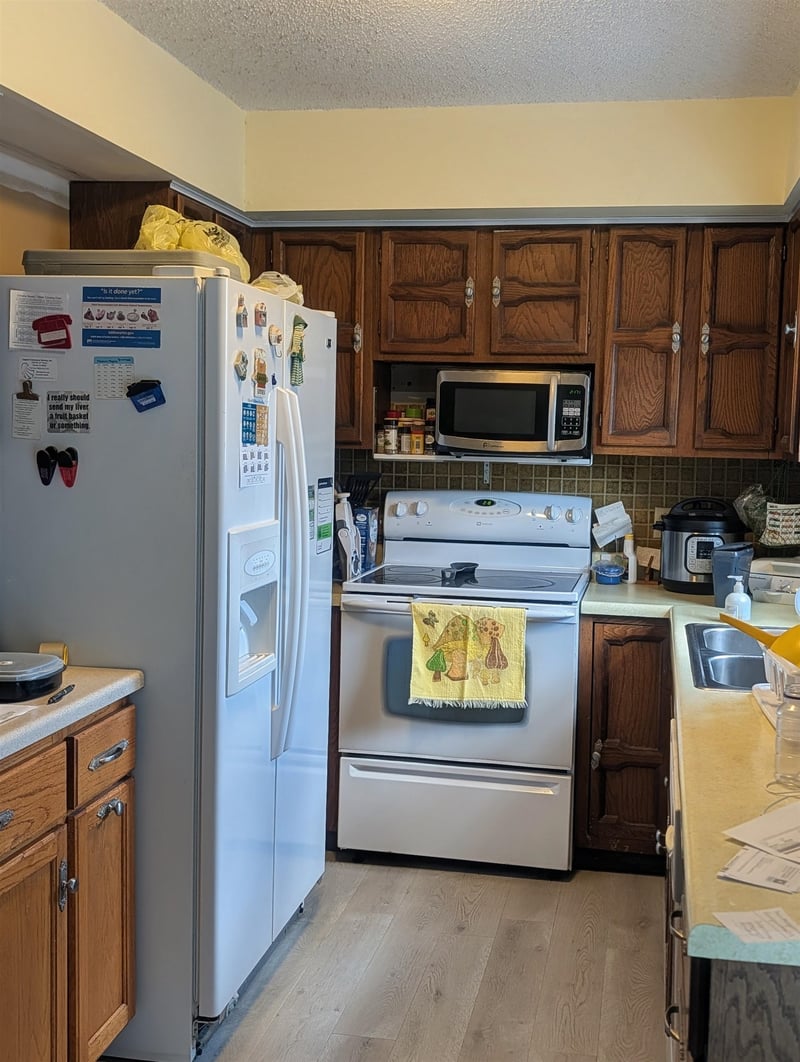 404 Washington , Hillsboro, KS 67063
