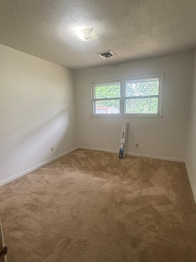 1406 29th S, Wichita, KS 67217