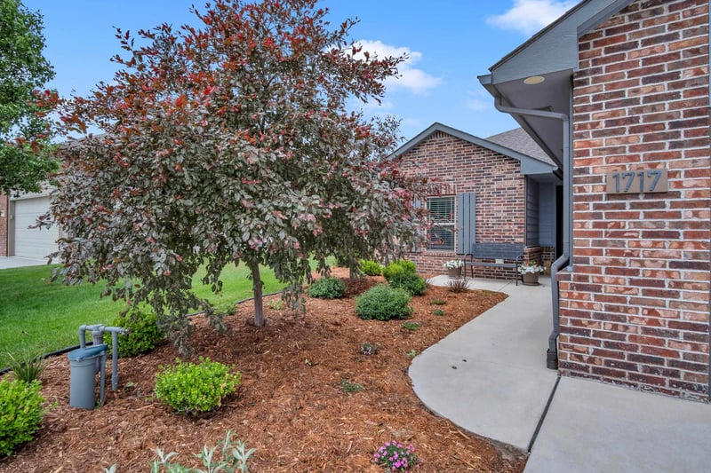 1717 Casey , Newton, KS 67114