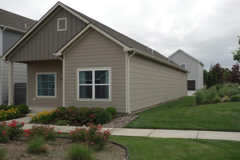 413 Douglas , Andover, KS 67002