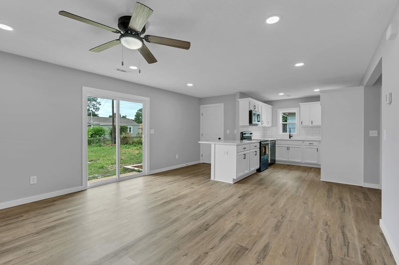 2624 N Green, Wichita, KS 67219