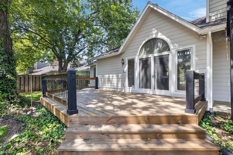 11317 W 1st St N, Wichita, KS 67212
