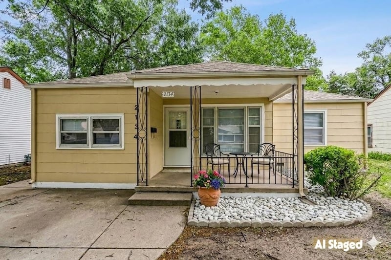 2134 Poplar , Wichita, KS 67211