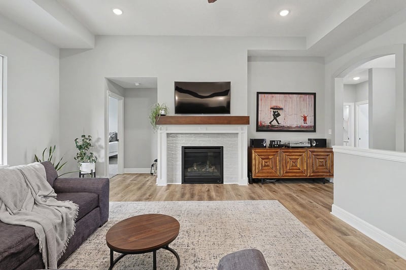 3817 N Estancia, Wichita, KS 67205