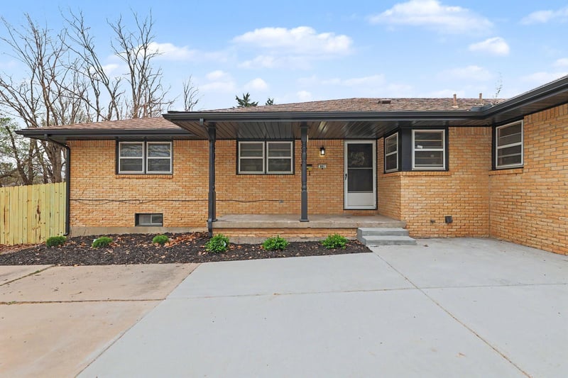 801 Goeldner , Derby, KS 67037
