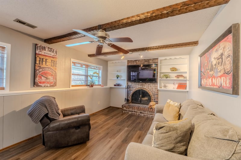 924 Kay , Derby, KS 67037