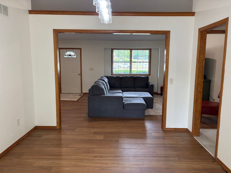 1009 Helen , Augusta, KS 67010