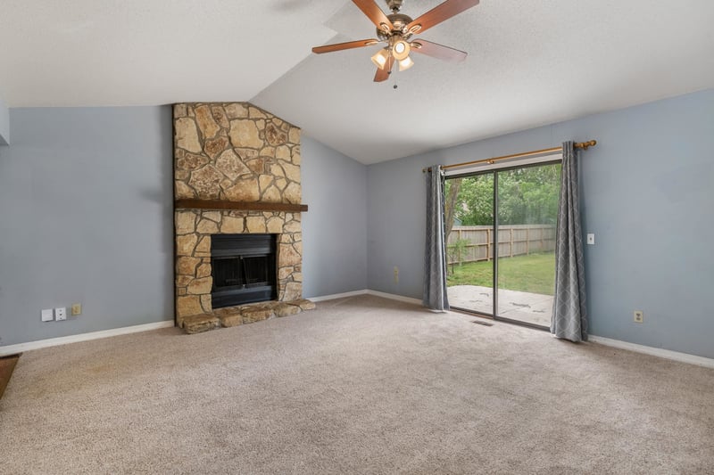 6707 Pepperwood Ct, Wichita, KS 67226