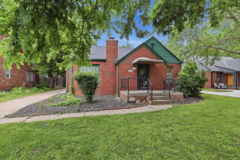230 Minneapolis Ave, Wichita, KS 67211