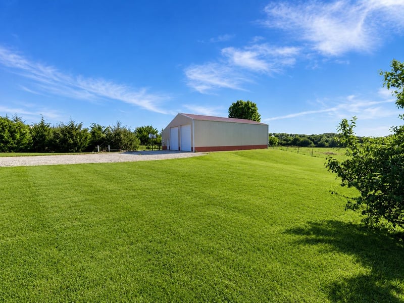 13400 110th , Hoyt, KS 66440