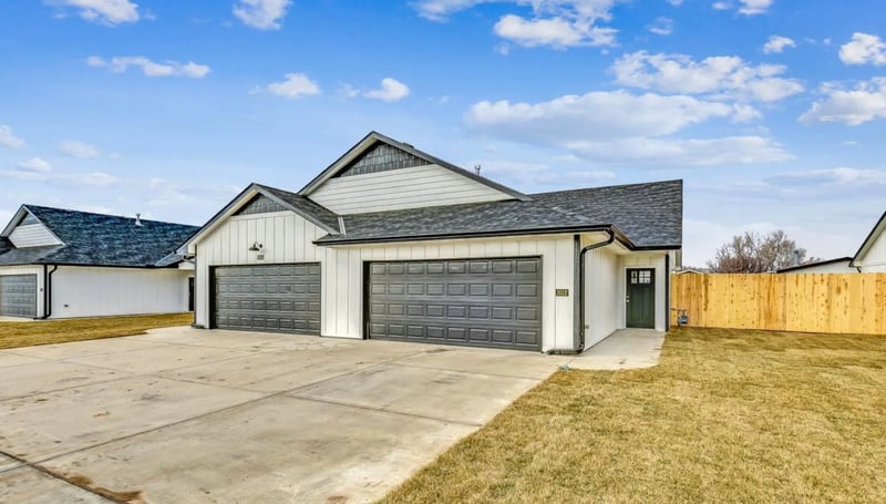 3616-3618 45th St S, Wichita, KS 67217