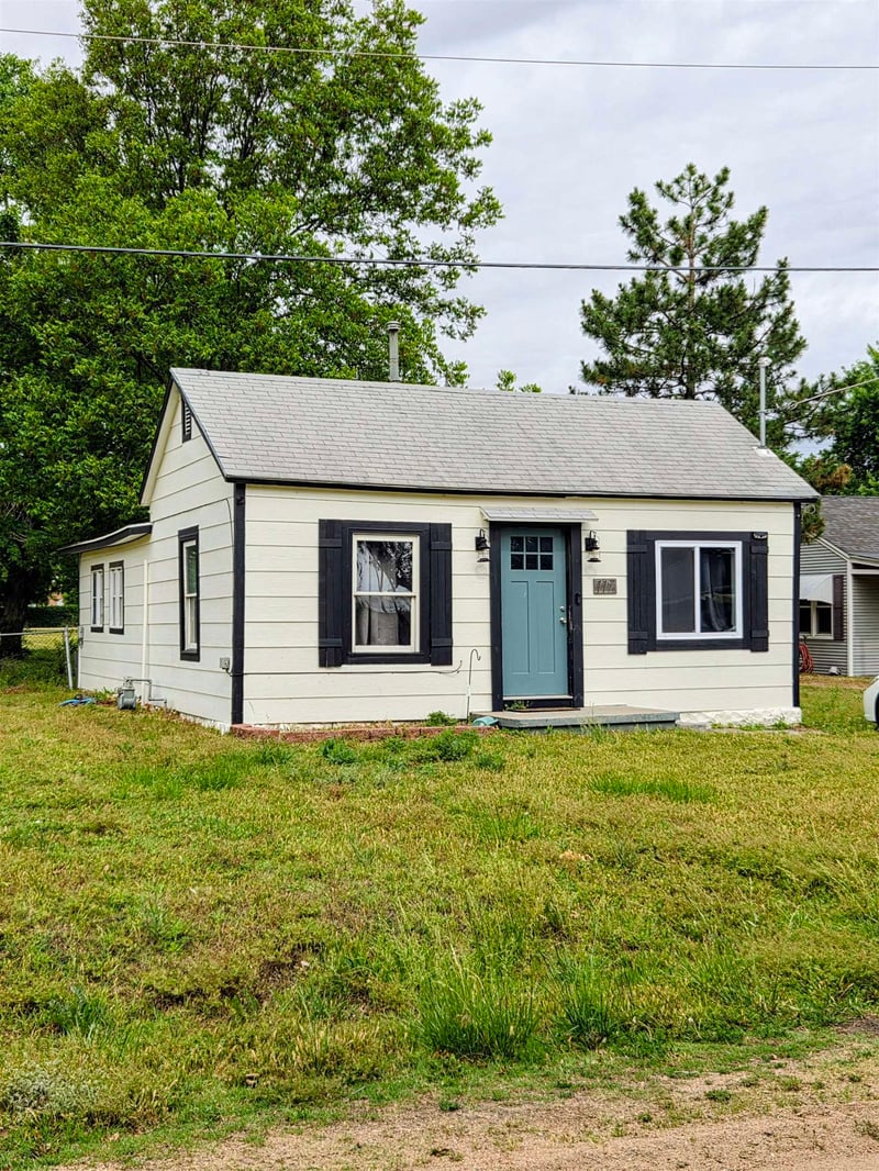 117 N Elm St, Goddard, KS 67052