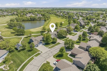 1230 S Threewood, Wichita, KS 67235