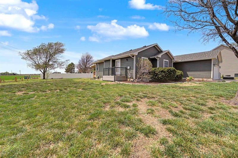 535 Westview Ct, Lindsborg, KS 67456