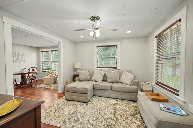 102 N Swedonia St, Marquette, KS 67464