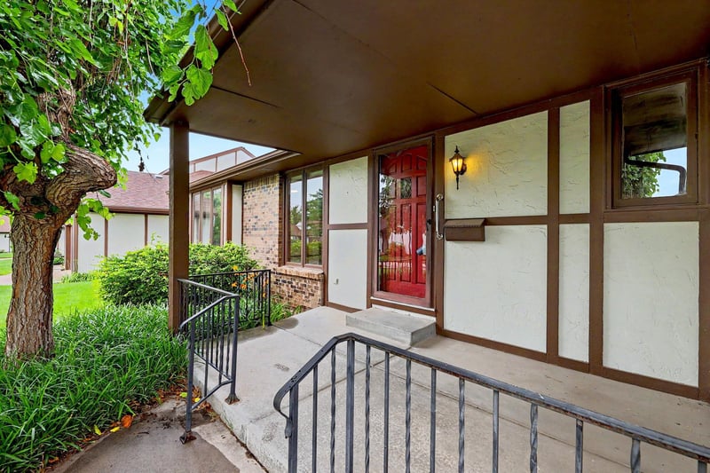 641 Woodlawn #60 , Wichita, KS 67208