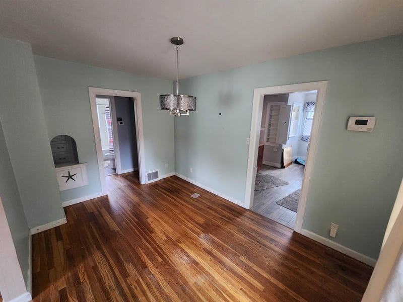 1537 Burns , Wichita, KS 67203