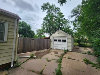 1537 N Burns, Wichita, KS 67203