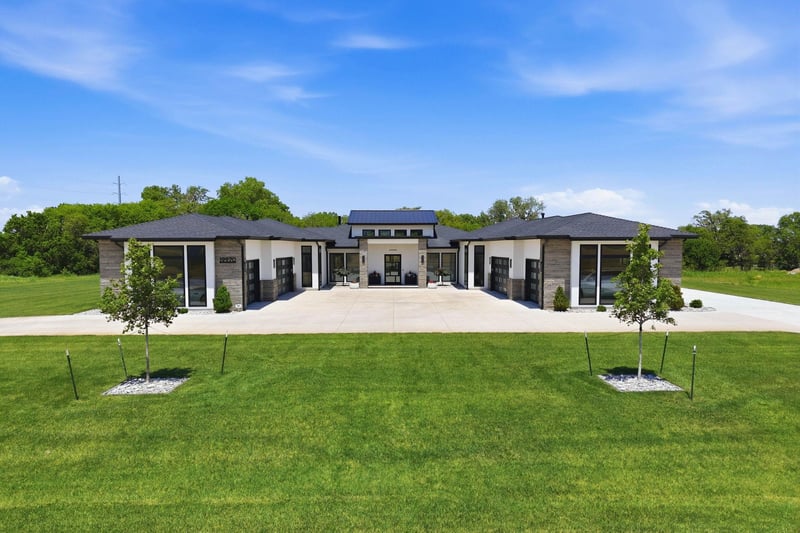 19970 Hickory St, Goddard, KS 67052