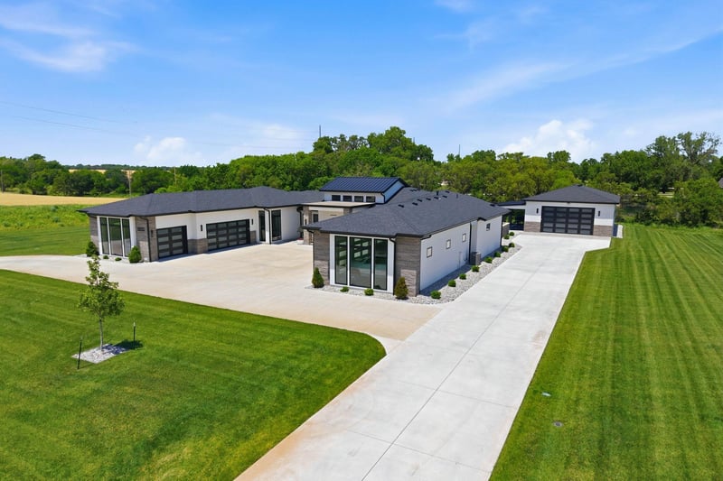 19970 Hickory St, Goddard, KS 67052