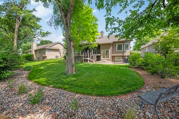 3131 N Forest Lakes Ct, Wichita, KS 67205-1905