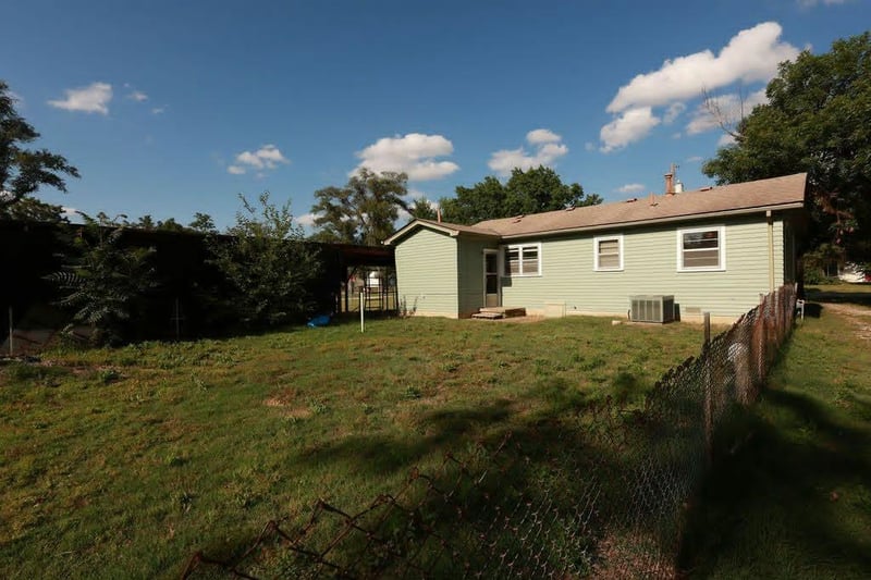 3229 N Salina Ave, Wichita, KS 67204