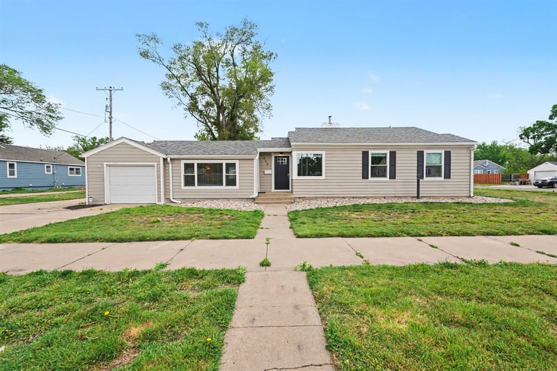 600 Republic , Salina, KS 67401