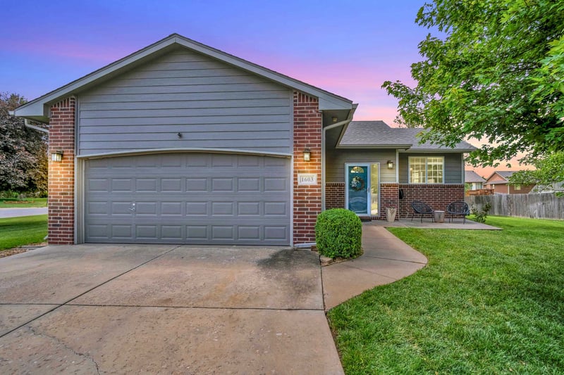 1603 Cedar Tree St, Park City, KS 67219