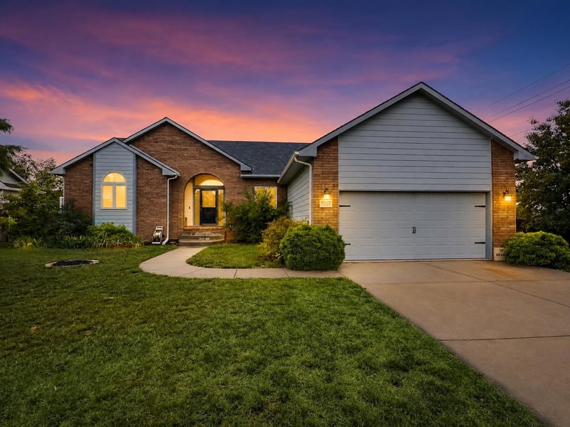 4602 Spyglass , Wichita, KS 67226
