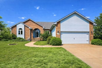 4602 N Spyglass, Wichita, KS 67226