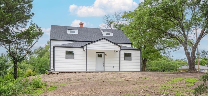 215 W Harrington, Augusta, KS 67010