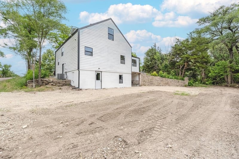 215 Harrington , Augusta, KS 67010