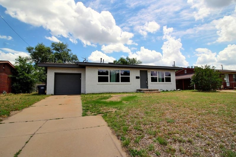 3434 S Washington Ave, Wichita, KS 67216