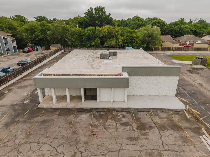 2234 Oliver , Wichita, KS 67218