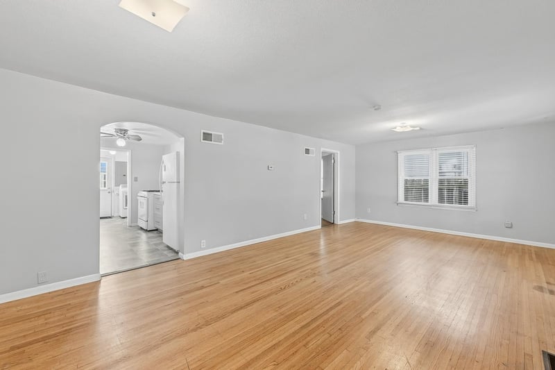 1702 Greenwood Ave, Wichita, KS 67211