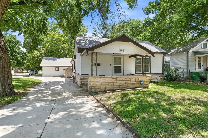 1702 Greenwood Ave, Wichita, KS 67211