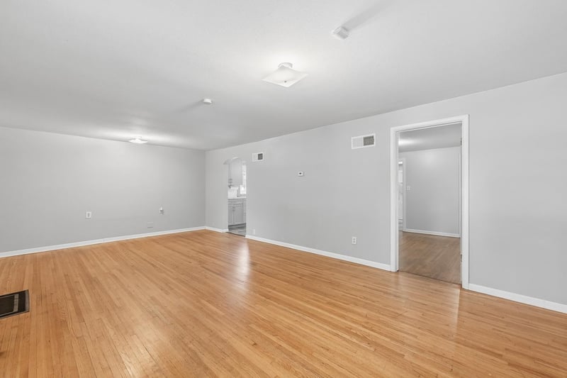 1702 Greenwood Ave, Wichita, KS 67211