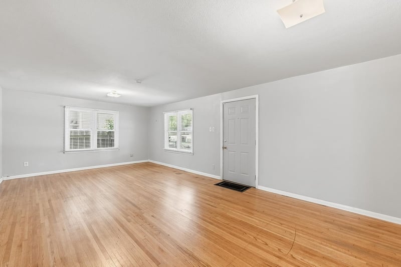 1702 Greenwood Ave, Wichita, KS 67211