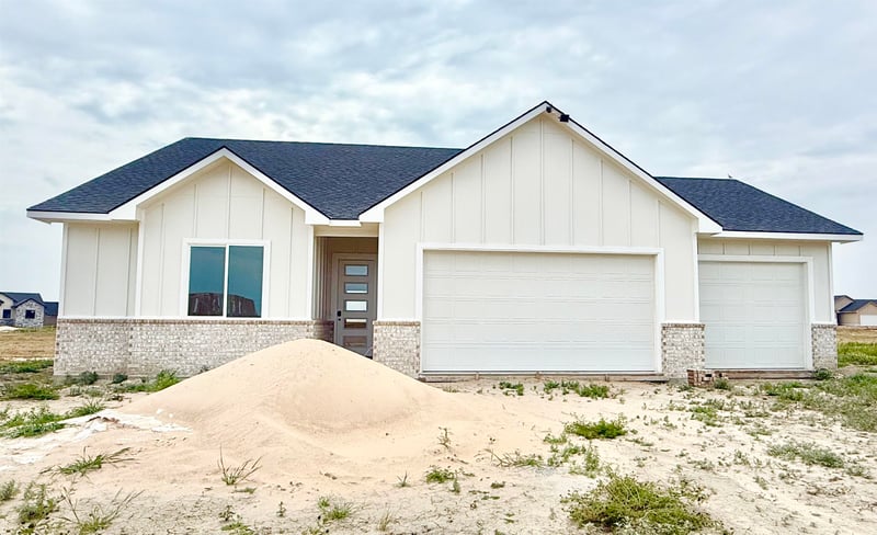 5503 Toben Ct, Bel Aire, KS 67226