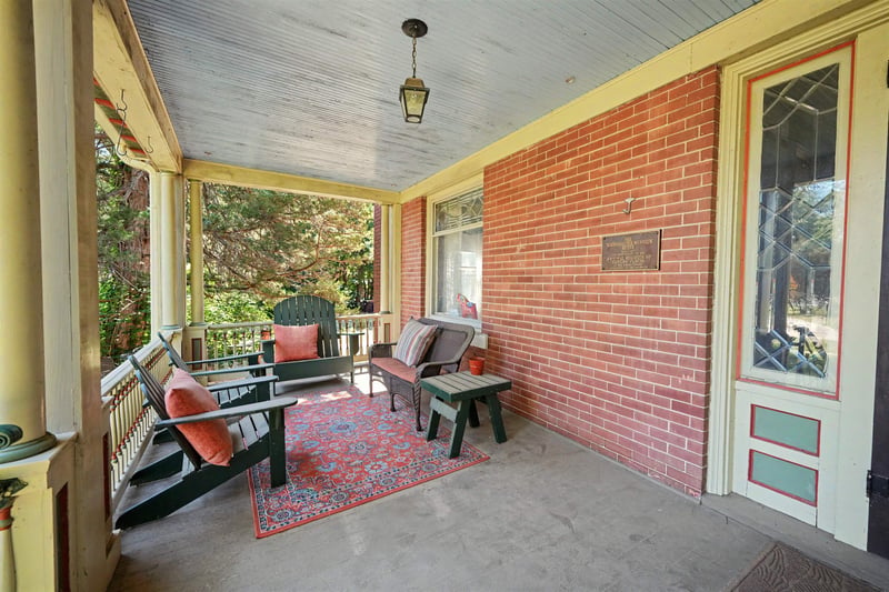 116 Mill St, Lindsborg, KS 67456
