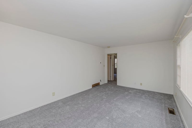 7802 E Morris, Wichita, KS 67207