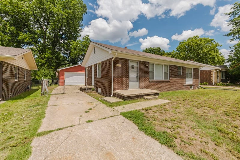 7802 E Morris, Wichita, KS 67207
