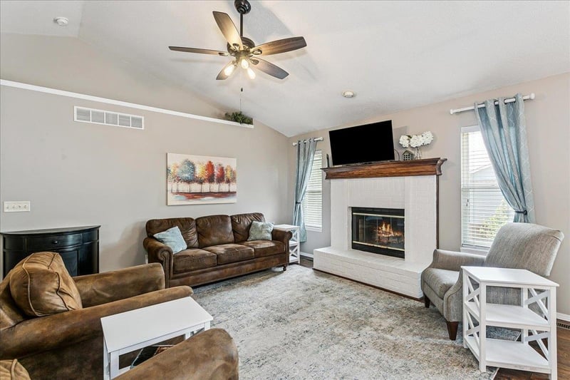 4702 E Eagles Landing Ct, Wichita, KS 67220