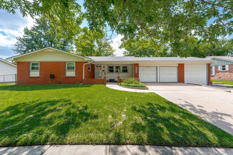 1635 N Kessler Ave, Wichita, KS 67203