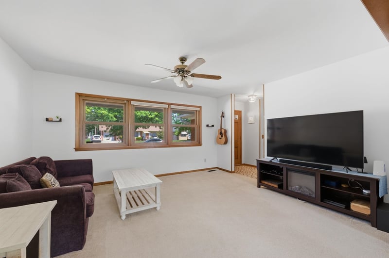 1635 N Kessler Ave, Wichita, KS 67203