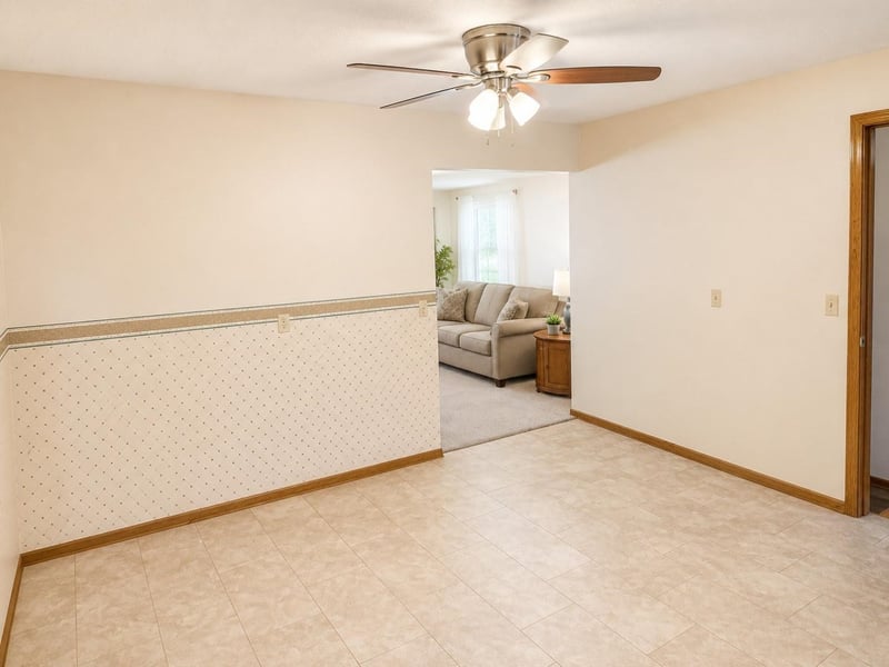 915 Lena , Salina, KS 67401